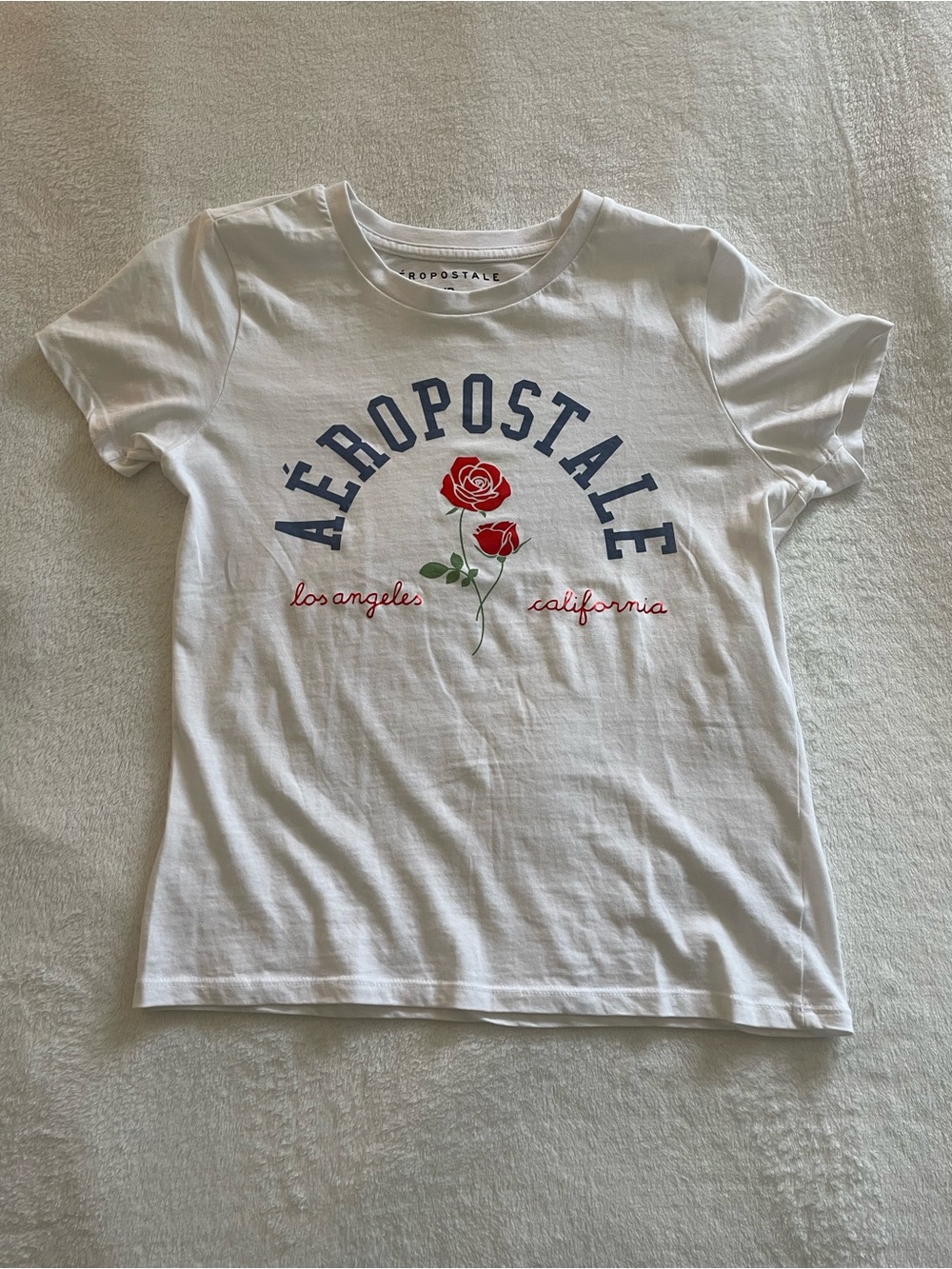 Aeropostale Women’s White Flower Tee
